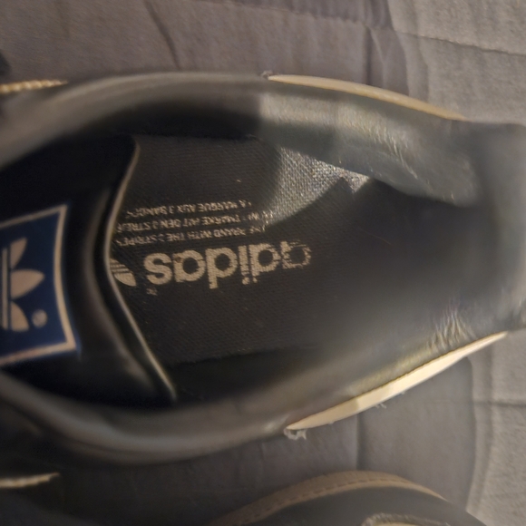 BLUE TAG. Male Adidas Samba. - Picture 3 of 7